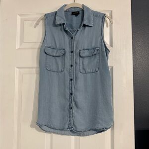 Who What Wear Sleeveless Denim Button-Up Shirt